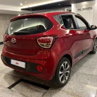 هیوندای i10