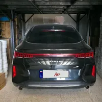 کی‌ام‌سی J7، مدل ۱۴۰۲