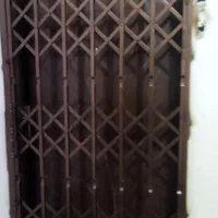 ساخت و فروش درب آکاردیونی.محافظ کشویی. حفاظ پنجره|مصالح و تجهیزات ساختمان|مشهد, جوادیه|دیوار