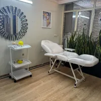 اجاره اتاق و صندلی به لاین آرایشی|اجارهٔ دفتر کار، اتاق اداری، مطب|تهران, دریا|دیوار