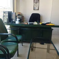 منشی دفتری در دفتر امورسرمایه گذاری فقط مجرد