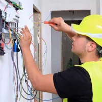 برقکار ساختمان