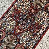 فرش ذرع‌ونیم دست‌باف اصل بختیاری نقشه خشتی درحد نو|فرش|تهران, بازار|دیوار
