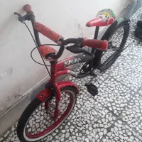دوچرخه بچگانه|دوچرخه، اسکیت، اسکوتر|رشت, نظری|دیوار