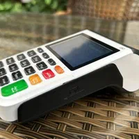 دستگاه کارتخوان سیار مدل i90 آسوده پرداخت ورزش