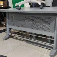 میز کارشناسی پایه فلزی مدرن مدل K46|مبلمان اداری|تهران, نیلوفر|دیوار