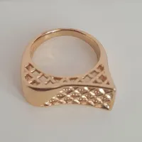 انگشتر و دستبند ژوپینگ