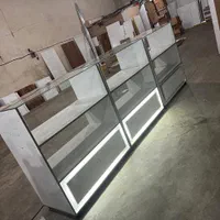 پیشخوان دولت و فروشگاه دکور ۱۴۴۱ ‌ویترین مغازه