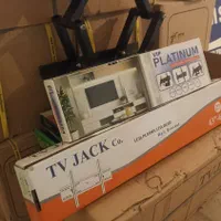 براکت و پایه دیواری تلوزیون