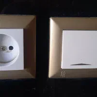 کلیدبرق و پریزبرق(کلید برق پریز برق)|مصالح و تجهیزات ساختمان|خرمآباد, |دیوار