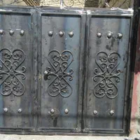 درب های و حیاطی بارنگ و بدون رنگ سه لنگه