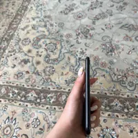 iPhone se128