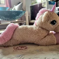 عروسک اسب تک شاخ|اسباب‌‌بازی|رشت, منظریه|دیوار