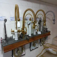 علم دوش رسوب گیر و شیرالات ..|لوازم حمام|زنجان, |دیوار