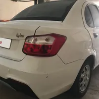 ساینا ۴۰۲