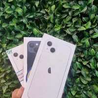 آیفون ۱۳ آکبند