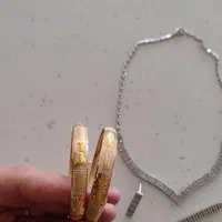 سرویس طلا و گردنبند طلا|جواهرات|اصفهان, خوراسگان|دیوار