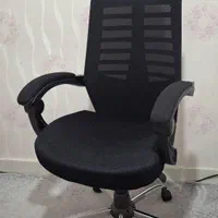 صندلی چرخدار اداری