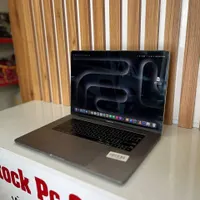 مکبوک پرو core i9 گرافیکدار اپل