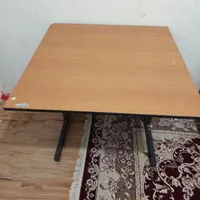میز تحریر سالم