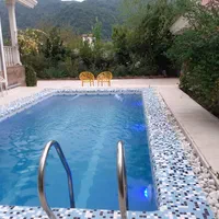 ویلای ۴۰۰ متری با استخر خیلی گرم