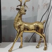 یک عدد گوزن برنزه سالم بدون ایراد