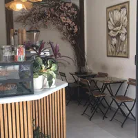 واگذاری کافه بیرون بر با دکور مغازه ۲۱ متری