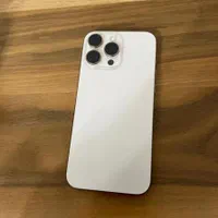 اپل iPhone 16 Pro Max با حافظهٔ ۲۵۶ گیگابایت