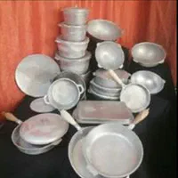 ساج چدن روس قازن ساچ صندلی تاشو پاتیل دیگ روسی|ظروف پخت‌وپز|مشهد, خین عرب|دیوار