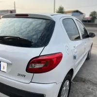 207 مدل ۱۴۰۰