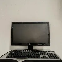 صفحه مانیتور