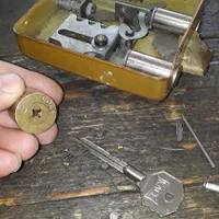 قفل سازی سیار۲۴ساعت