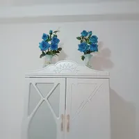 گلدان همراه گل