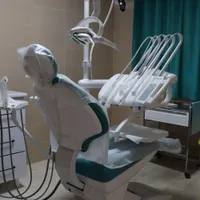 خدمات اقساطی دندانپزشکی|خدمات آرایشگری و زیبایی|شیراز, تلخ داش‎|دیوار
