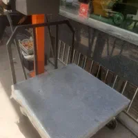 باسکول دیجیتال وترازوی ۴۰ کیلویی|عمدهفروشی|کرمان, |دیوار