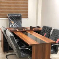 میز جلسه مدیریت دفتر کار کارمندی املاک مشاور وکیل|دفتر کار|تبریز, |دیوار