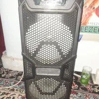 اسپیکر بزرگ