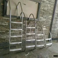 پله استخر و نردبان استخر (پله استخری)