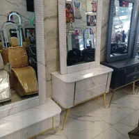 وسایل آرایشگاهی کامل میز ناخن|آرایشگاه و سالنهای زیبایی|قم, بلوار امین و ساحلی|دیوار