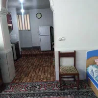 سوییت مبله ویلایی تمیز با پارکینگ سرپوشیده مجزا|اجارهٔ کوتاه‌مدت آپارتمان و سوئیت|شیراز, جانبازان|دیوار