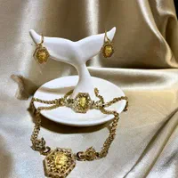 کلکسیون طلا دست دوم شیک|جواهرات|اصفهان, بهار آزادی|دیوار