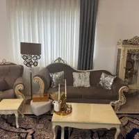 مبلمان و ویترین