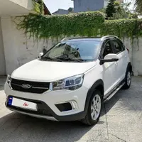 ام‌وی‌ام X22 دنده‌ای اسپرت اکسلنت، مدل ۱۴۰۱
