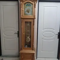 ساعت ایستاده رنگ قهوه ای روشن