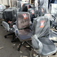 صندلی چرخدار وجک دار