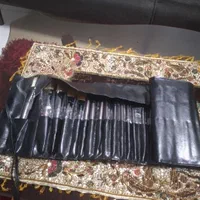 کیف براش حرفه ای 35 عددچشم وآبرو وصورت|آرایشی، بهداشتی، درمانی|تهران, خواجه نصیر طوسی|دیوار