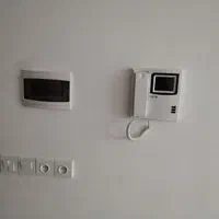 ایفون،نصب وتعمیرتخصصی.برقکاری ساختمان بطور حرفه ای|خدمات پیشه و مهارت|شیراز, پانصد دستگاه ارتش|دیوار