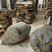 خرید و فروش کارتن کاغذ کتاب|عمده‌فروشی|اهواز, نادری|دیوار