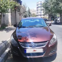 جک J5 اتوماتیک 1800cc، مدل ۱۳۹۴