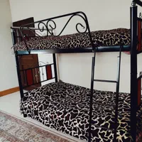تخت دو طبقه فلزی|تخت و سرویس خواب|اصفهان, شهرک کاوه|دیوار